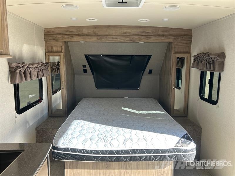 Forest River Palomino 22 ft T/A Travel Trailer Druge prikolice