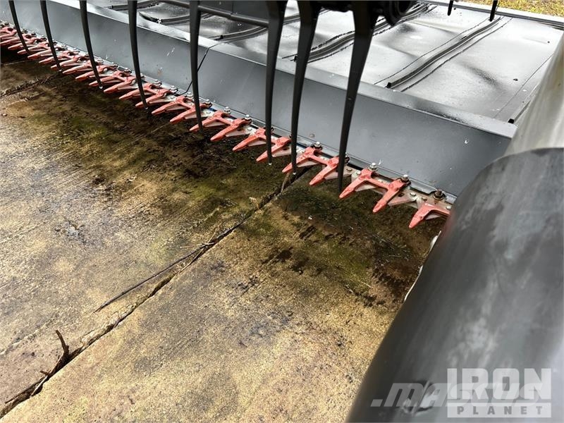 Formation Ag 1840 Clean-Cut 18 ft Draper Combine H Combine harvester heads