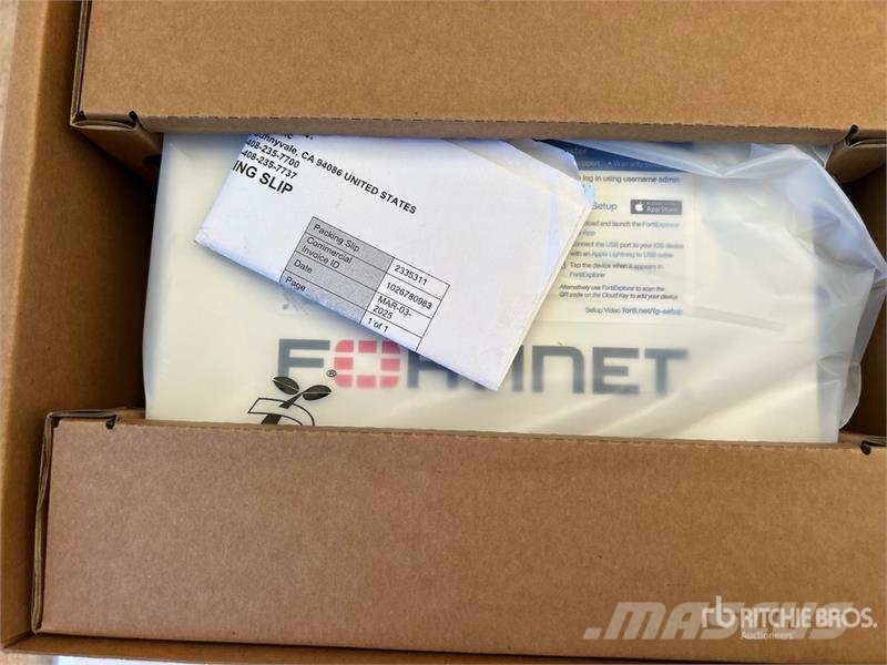 Fortinet FG-51G-BDL-950-12 Quantity of (1)FortiGat 其他組件