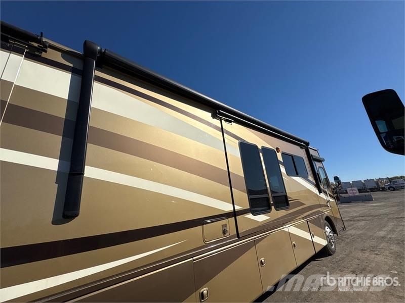 Four Winds 40k Motor Home Autocaravanas e Caravanas