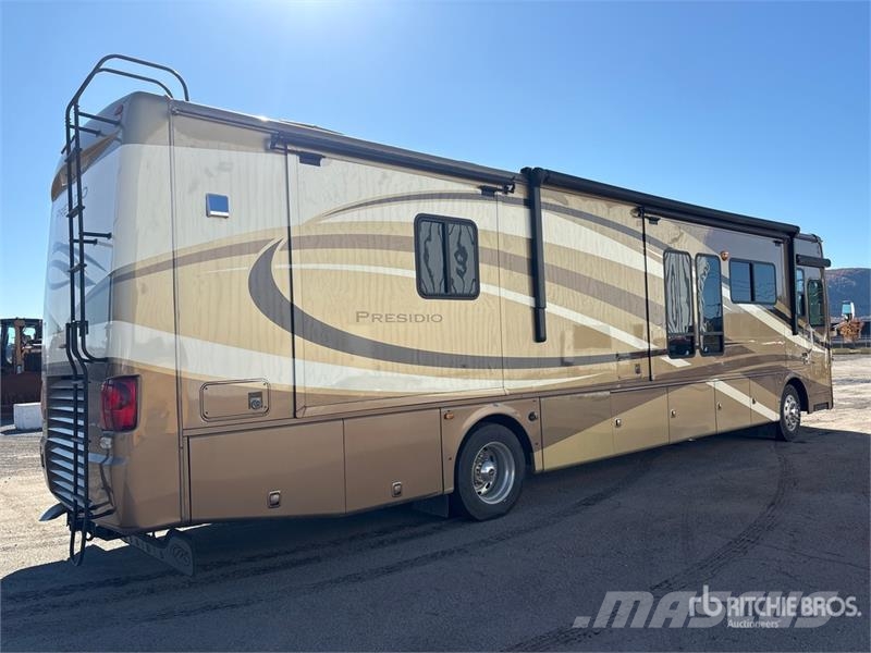 Four Winds 40k Motor Home Autocaravanas e Caravanas