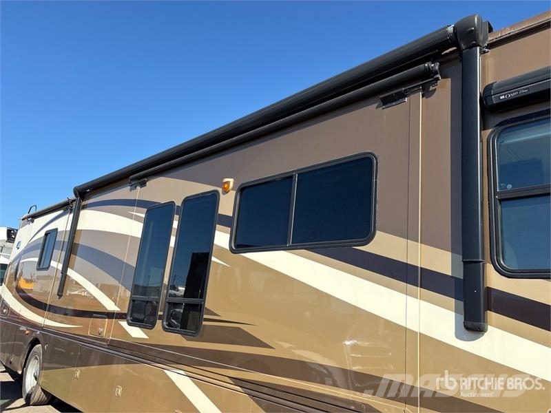 Four Winds 40k Motor Home Autocaravanas e Caravanas
