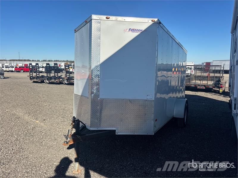  Freedom VFG 12 ft S/A Enclosed Trailer Прицепы-фургоны
