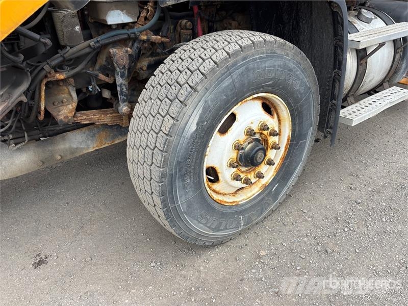Freightliner 108SD 4x2 Snow Plow Truck Kommunal-Sonderfahrzeuge