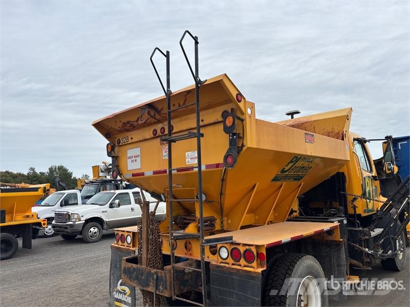 Freightliner 108SD 4x2 Snow Plow Truck Kommunal-Sonderfahrzeuge
