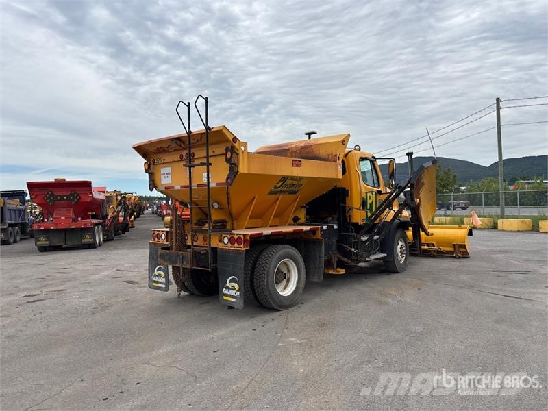 Freightliner 108SD 4x2 Snow Plow Truck Kommunal-Sonderfahrzeuge