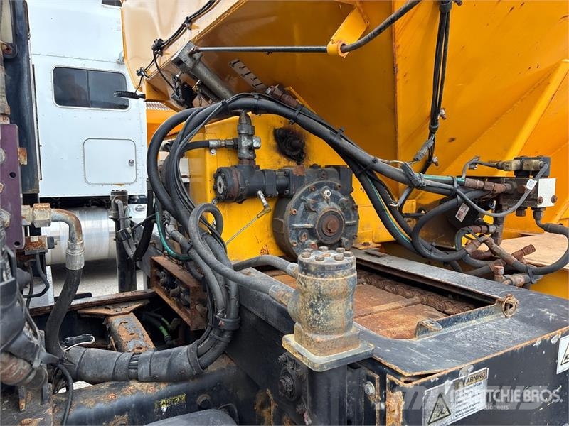 Freightliner 108SD 4x2 Snow Plow Truck Kommunal-Sonderfahrzeuge