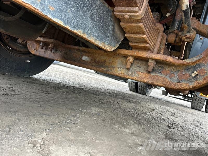 Freightliner 108SD 6x4 Snow Plow Truck Komunalna vozila za opštu namenu