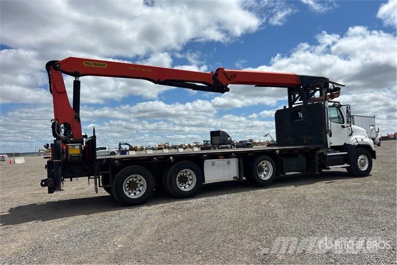 Freightliner 114SD Camiones grúa