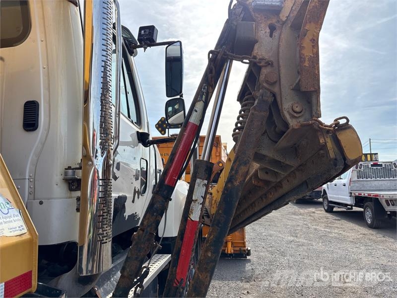 Freightliner 114SD 6x4 Snow Plow Truck 都市/通用型車輛