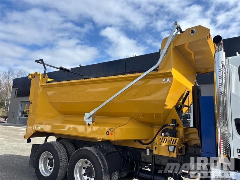 Freightliner 114SD 6x4 Snow Plow Truck (Unused) Forsvar/Miljø