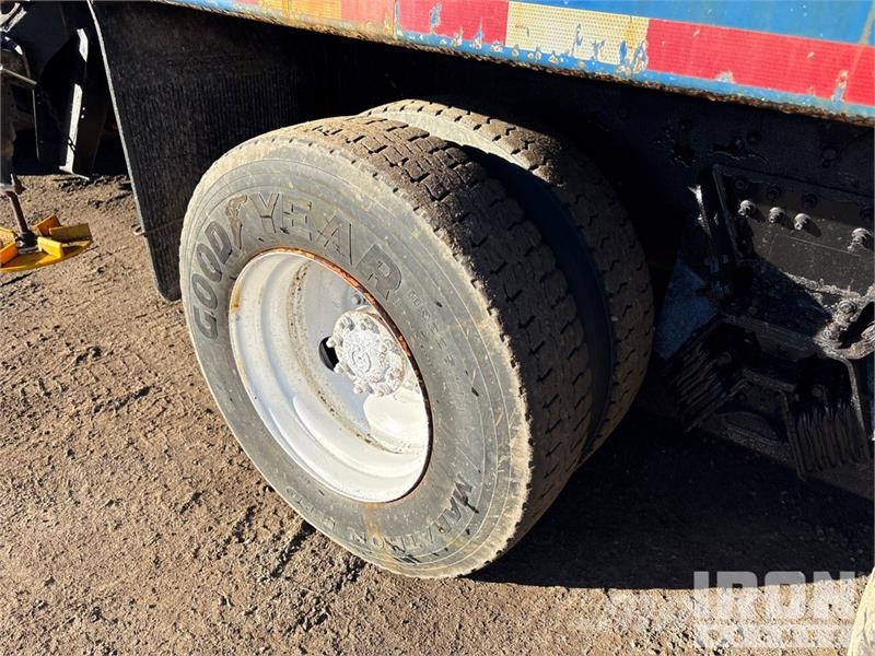 Freightliner 114SD 6x4 Snow Plow Truck Visuotinės / bendrosios paskirties automobiliai