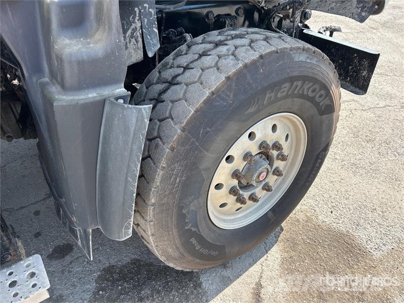 Freightliner 114SD 6x4 Snow Plow Truck مركبات الأغراض العامة