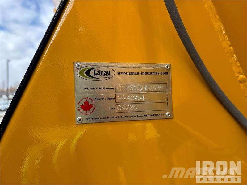 Freightliner 114SD 6x4 Snow Plow Truck (Unused) Forsvar/Miljø