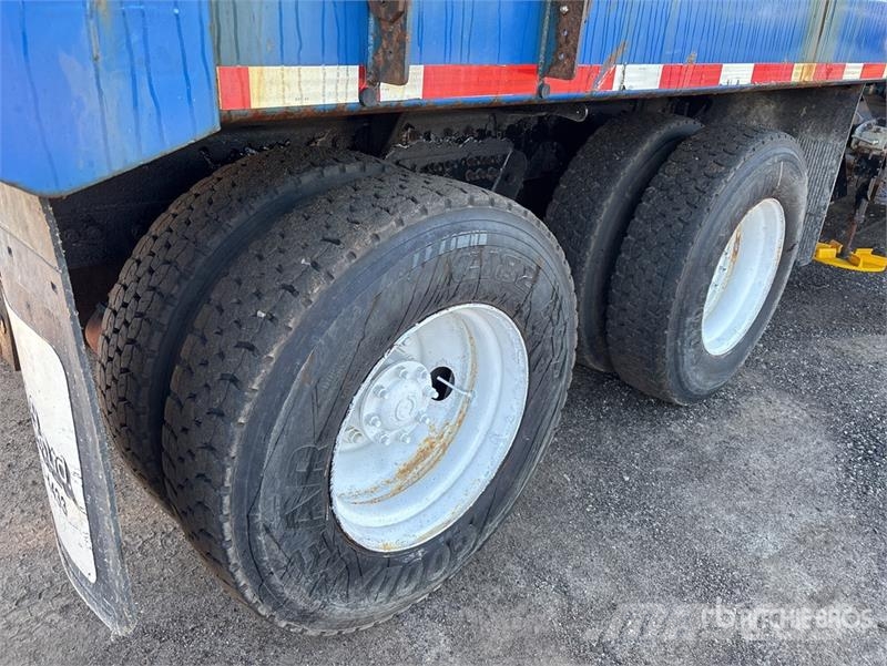 Freightliner 114SD 6x4 Snow Plow Truck Visuotinės / bendrosios paskirties automobiliai