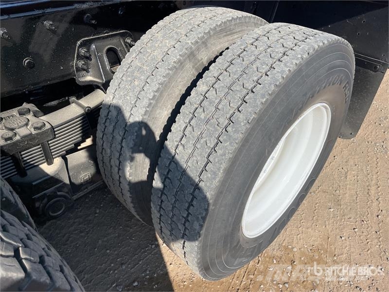Freightliner 114SD 6x4 Rollback Truck Recovery vehicles
