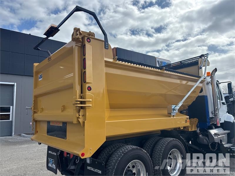 Freightliner 114SD 6x4 Snow Plow Truck (Unused) Forsvar/Miljø