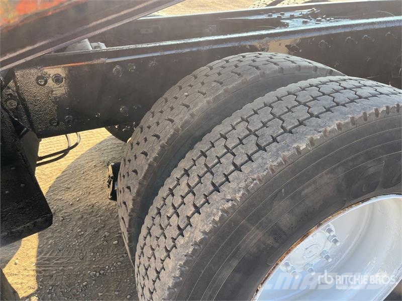 Freightliner 114SD 6x4 Rollback Truck Recovery vehicles