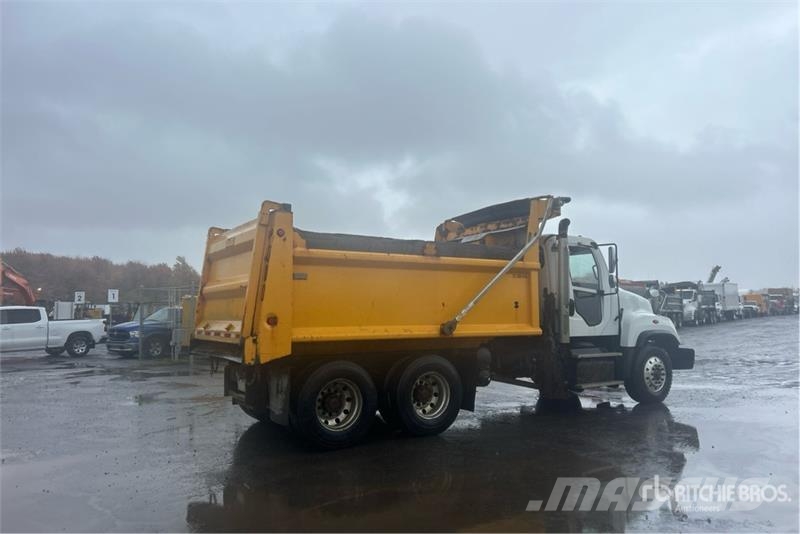 Freightliner 114SD 6x4 T/A Dump Truck Sklápěče