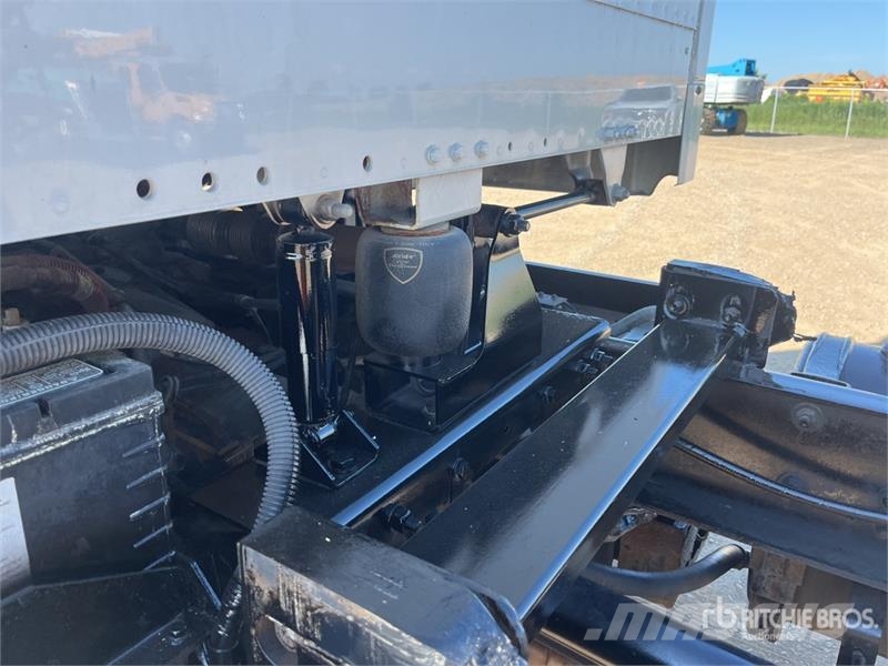 Freightliner 114SD 6x4 Rollback Truck Recovery vehicles
