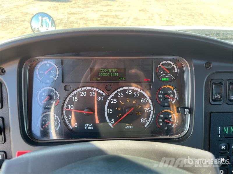 Freightliner 114SD 6x4 Rollback Truck Recovery vehicles