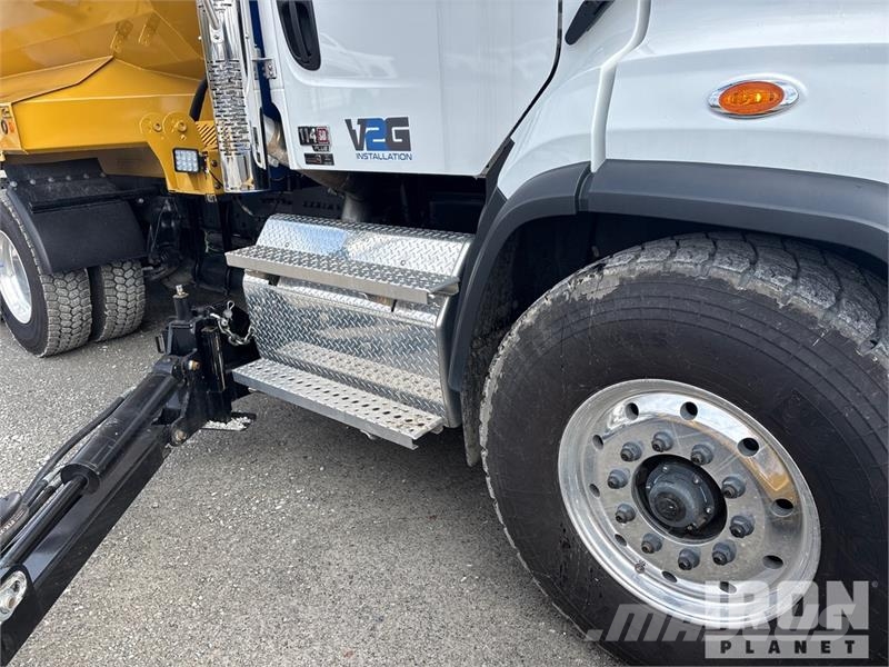 Freightliner 114SD 6x4 Snow Plow Truck (Unused) Forsvar/Miljø
