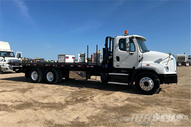 Freightliner 114SD 6x4 Rollback Truck Recovery vehicles