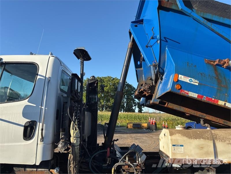 Freightliner 114SD 6x4 Snow Plow Truck Visuotinės / bendrosios paskirties automobiliai