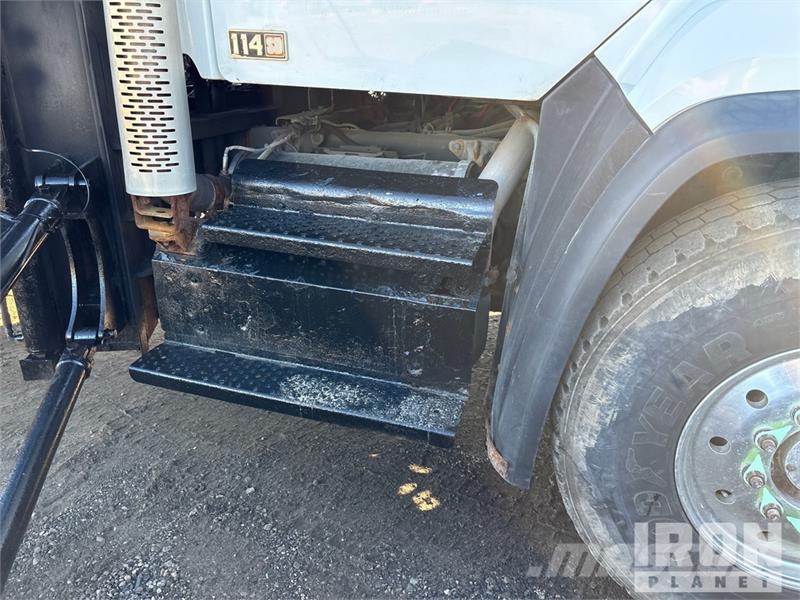 Freightliner 114SD 6x4 Snow Plow Truck Visuotinės / bendrosios paskirties automobiliai