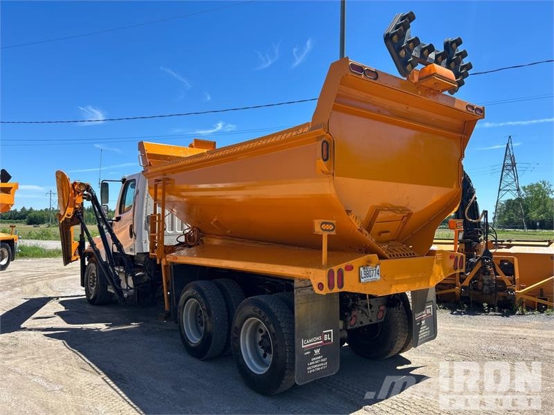 Freightliner 114SD 6x4 Snow Plow Truck Komunálne / Multi-úžitkové vozidlá