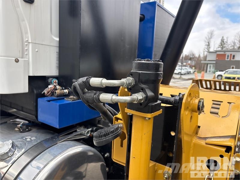 Freightliner 114SD 6x4 Snow Plow Truck (Unused) Forsvar/Miljø