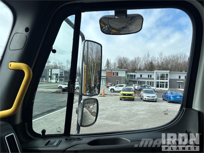 Freightliner 114SD 6x4 Snow Plow Truck (Unused) Forsvar/Miljø