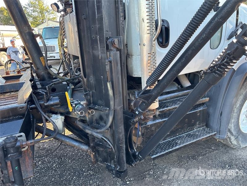 Freightliner 114SD 6x4 Snow Plow Truck Visuotinės / bendrosios paskirties automobiliai