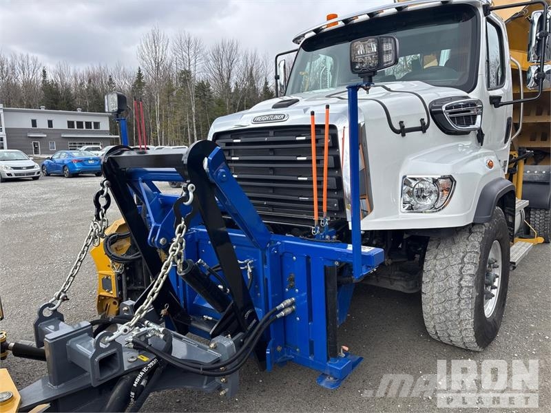 Freightliner 114SD 6x4 Snow Plow Truck (Unused) Forsvar/Miljø