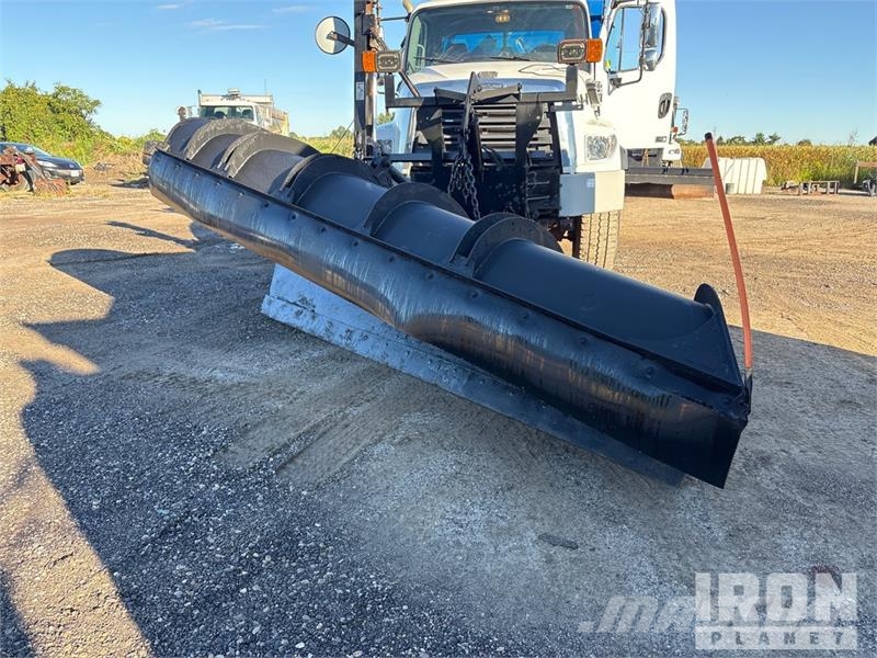 Freightliner 114SD 6x4 Snow Plow Truck Visuotinės / bendrosios paskirties automobiliai