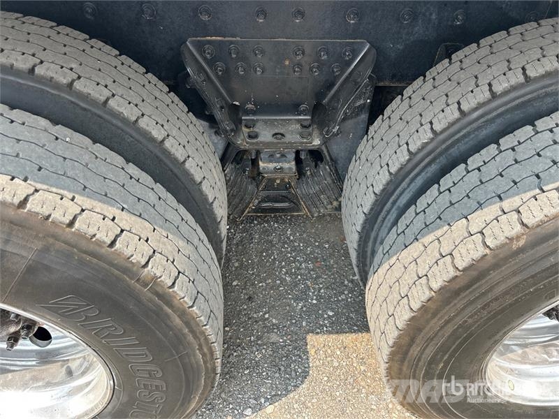 Freightliner 114SD 8x4 Tri/A Dump Truck Tipper trucks