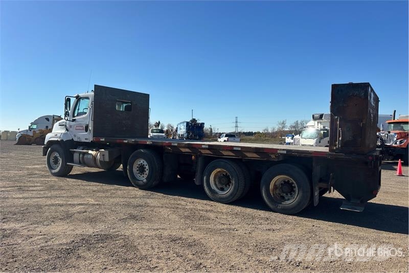 Freightliner 114SD 8x4 Flatbed Truck Kamioni sa otvorenim sandukom
