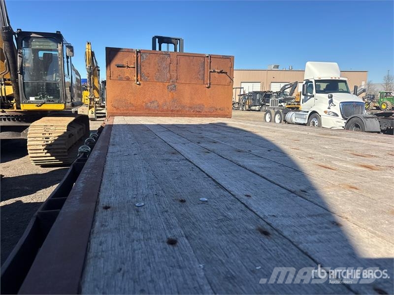 Freightliner 114SD 8x4 Flatbed Truck Kamioni sa otvorenim sandukom