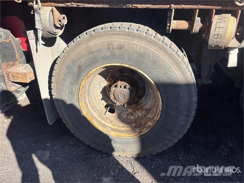 Freightliner 114SD 8x4 Flatbed Truck Kamioni sa otvorenim sandukom