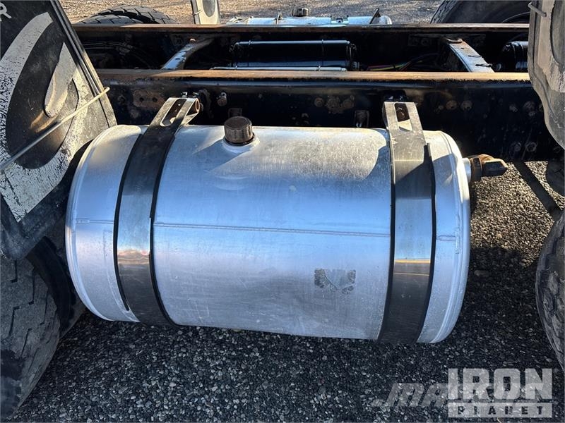 Freightliner 122SD 8x4 Tri/A Dump Truck Kipper