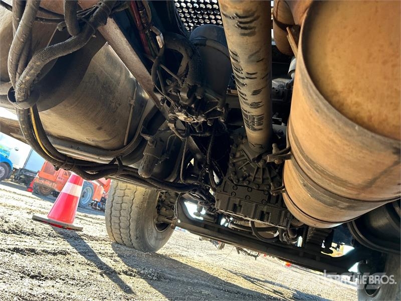 Freightliner 2105 on Freightliner FL80 6x4 Sewer Cleaner Truck Kolkenzuigers