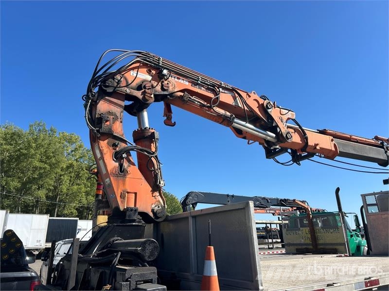 Freightliner 290.2 E-A5 5200 kg Knuckle Boom on Freightliner Co Camion plateau ridelle avec grue