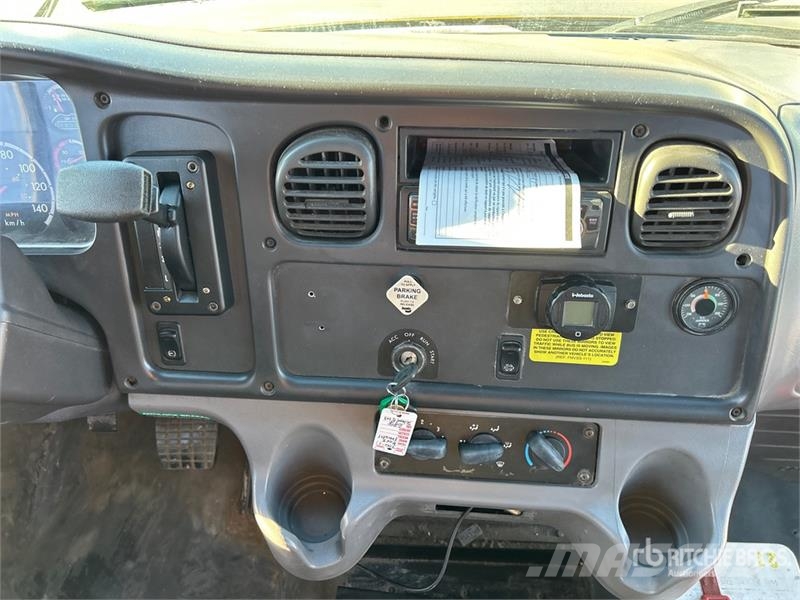 Freightliner 4x2 48-Seat School Bus Minibussit