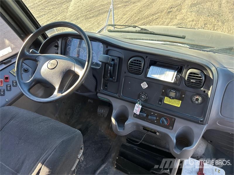 Freightliner 4x2 48-Seat School Bus Minibussit