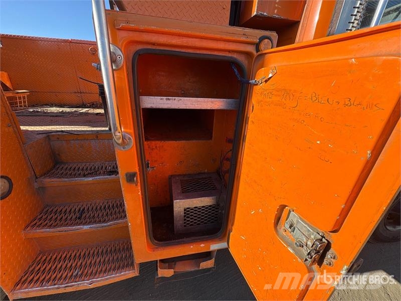 Freightliner 500-55-AU 55 ft on  Freightliner FL 80 6x4 Bucket  Bilmontert lift