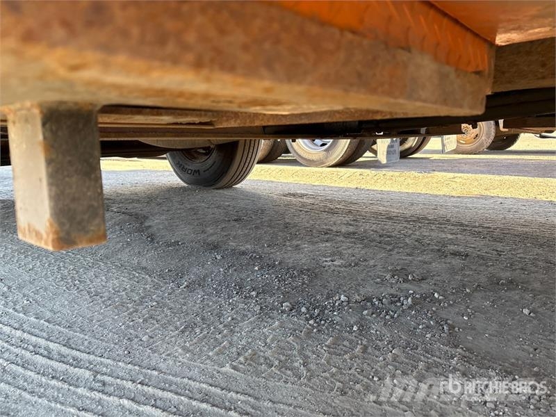 Freightliner 500-55-AU 55 ft on  Freightliner FL 80 6x4 Bucket  Bilmontert lift