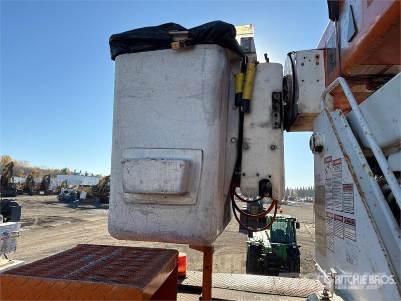 Freightliner 500-55-AU 55 ft on  Freightliner FL 80 6x4 Bucket  Bilmontert lift