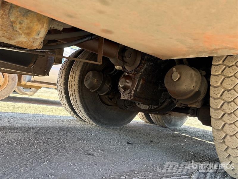 Freightliner 500-55-AU 55 ft on  Freightliner FL 80 6x4 Bucket  Bilmontert lift