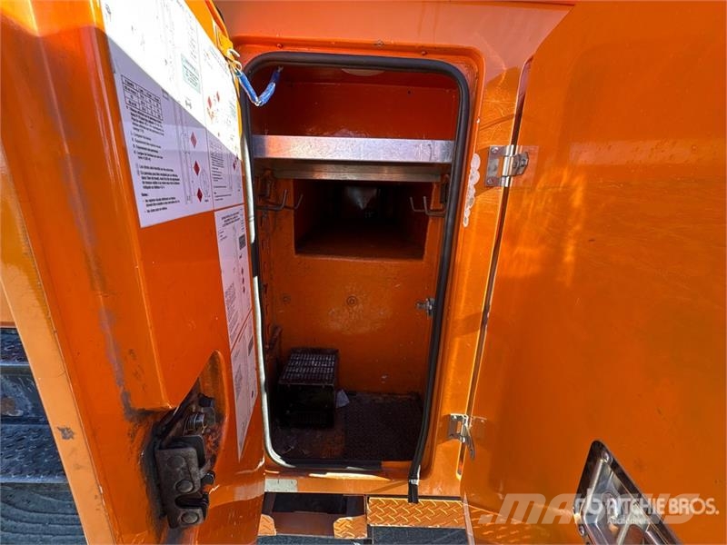Freightliner 500-55-AU 55 ft on  Freightliner FL 80 6x4 Bucket  Bilmontert lift