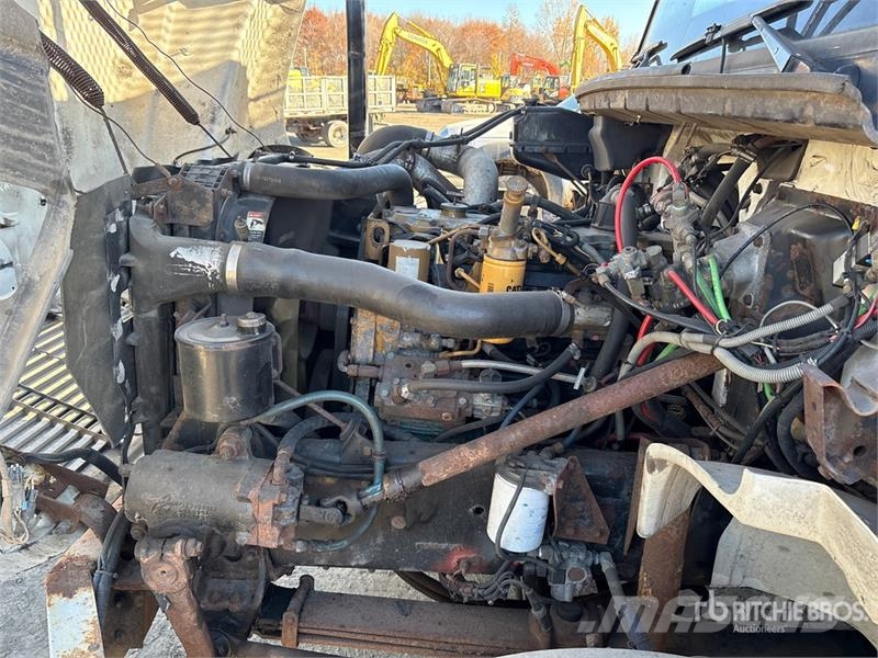 Freightliner 500-55-AU 55 ft on  Freightliner FL 80 6x4 Bucket  Bilmontert lift